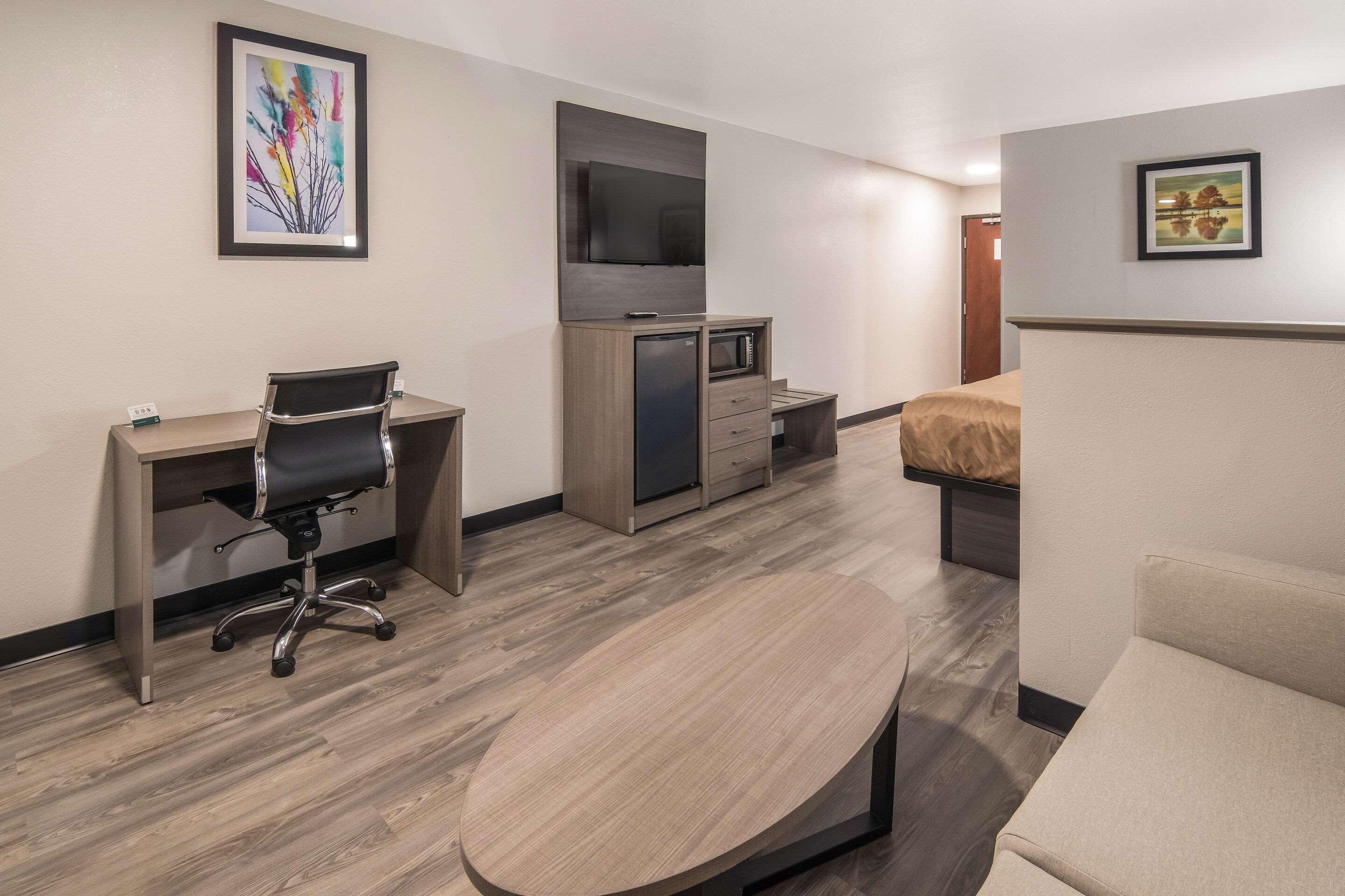 Quality Inn & Suites Fort Worth Buitenkant foto
