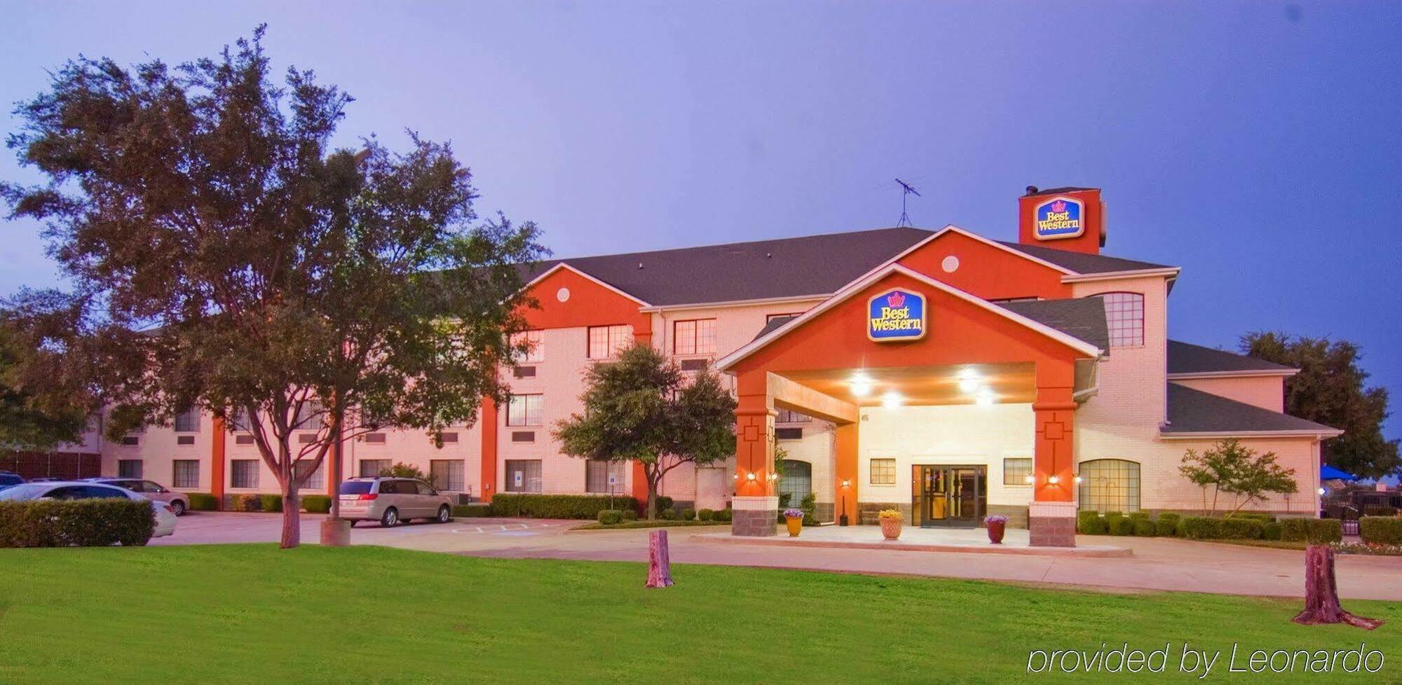 Quality Inn & Suites Fort Worth Buitenkant foto